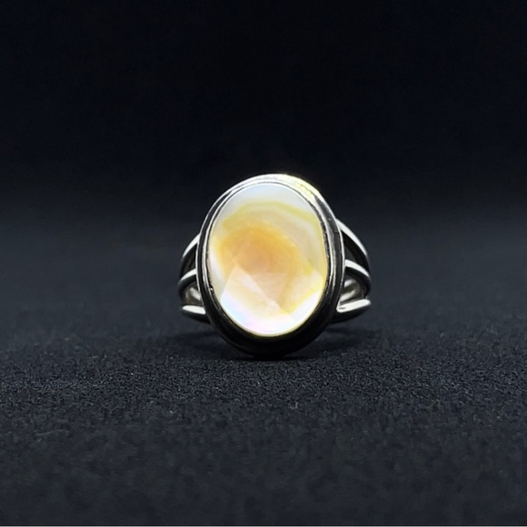 POLISHED CRYSTAL RING - Picture 2 of 5